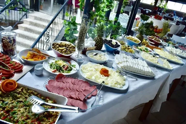 Усак: Usak Yucel Hotel