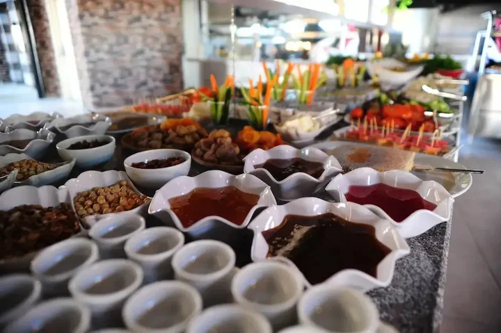 Усак: Usak Yucel Hotel