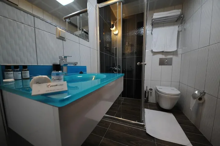 Усак: Usak Yucel Hotel