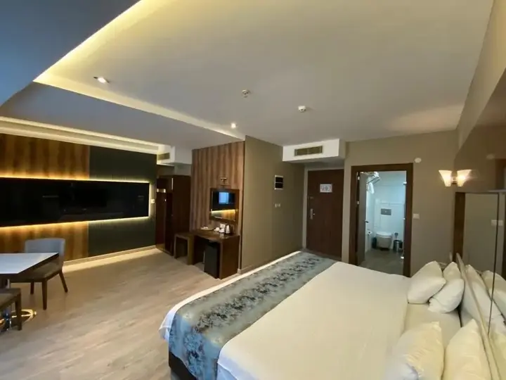 Усак: Usak Yucel Hotel