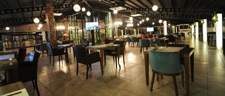 Усак: Usak Yucel Hotel