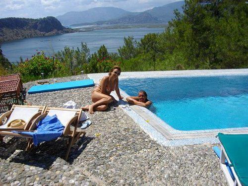 Дальян: Villa Gokbel