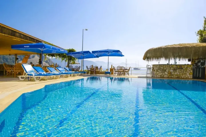 Турунч: Zeybek Hotel