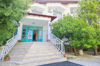 Турунч: Zeybek Hotel