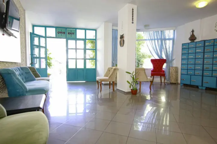 Турунч: Zeybek Hotel
