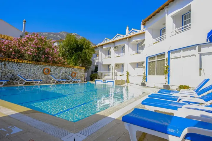 Турунч: Zeybek Hotel