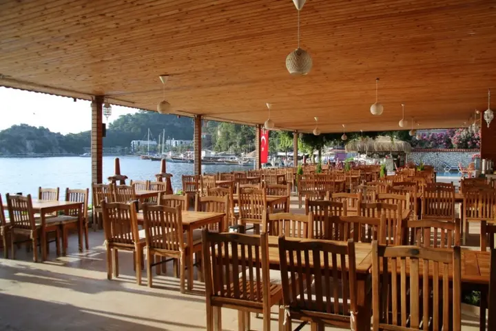 Турунч: Zeybek Hotel