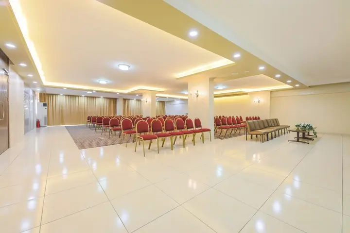 Мерсин: Hosta Otel
