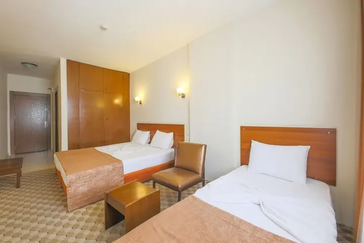 Мерсин: Hosta Otel