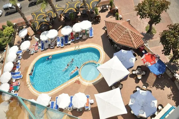 Аланья: Parador Beach Hotel