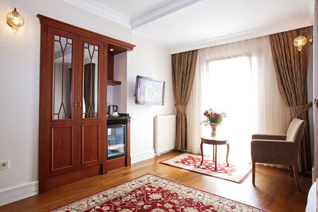 Стамбул: Отель Aren Suites