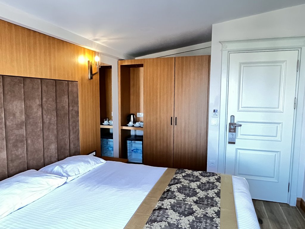 Стамбул: Отель Aren Suites