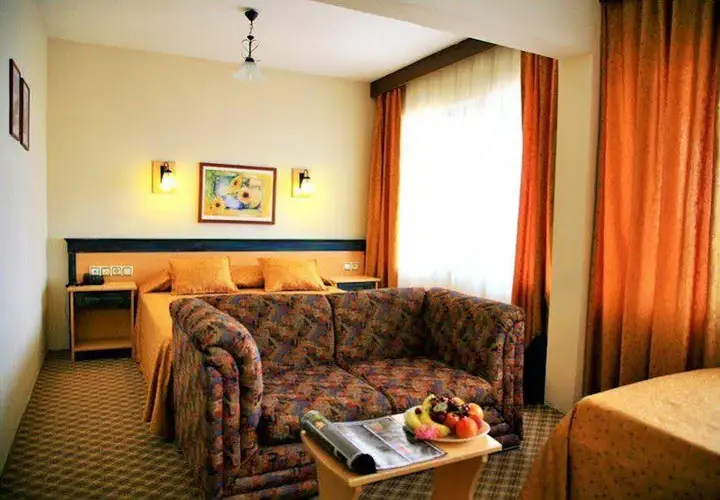 Айвалык: Olivera Resort