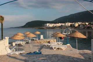 Карабурун: Can Karaburun Hotel