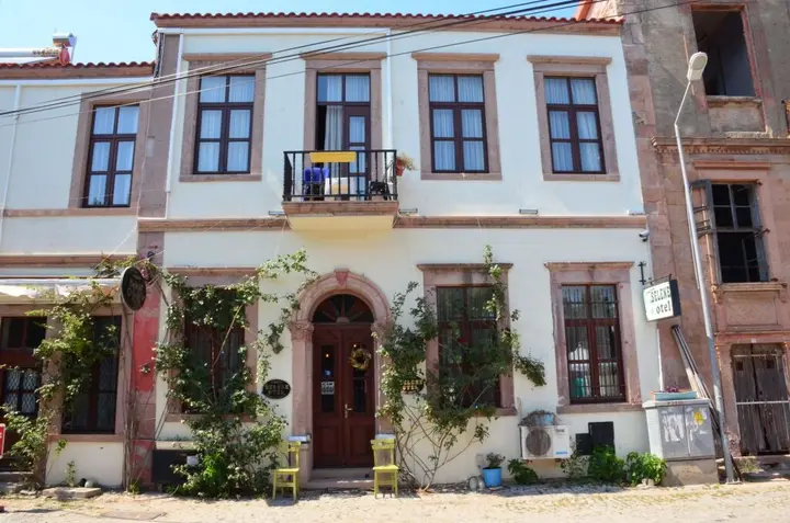 Айвалык: Eden Selene Hotel