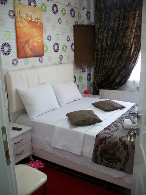 Чешмели: Gozde Pansiyon Otel