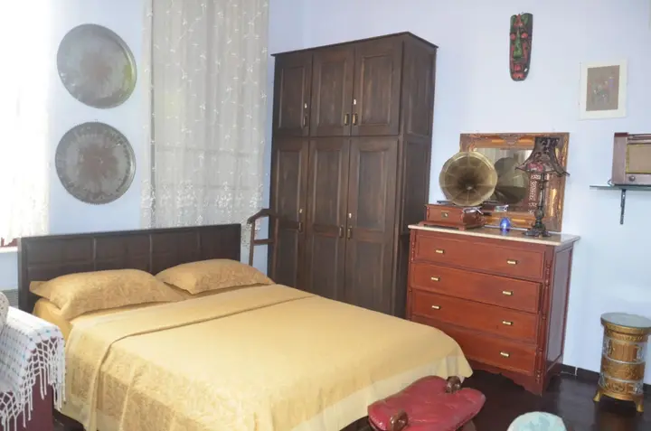 Айвалык: Cunda Zehra Teyzenin Evi