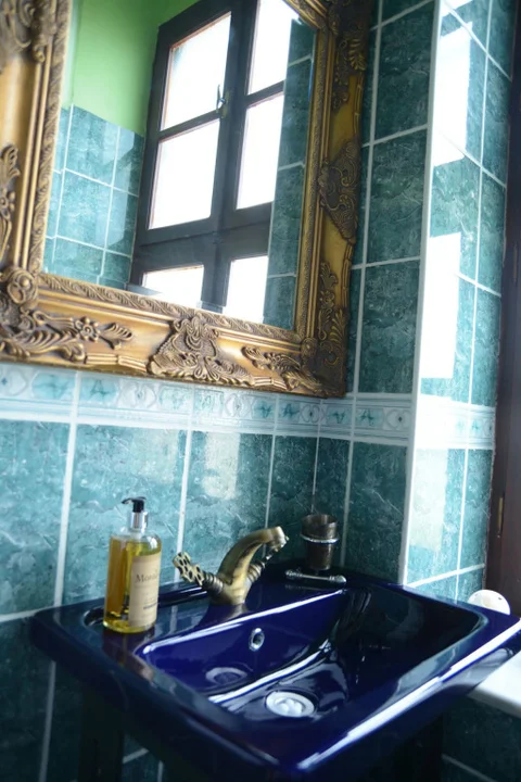 Айвалык: Cunda Zehra Teyzenin Evi