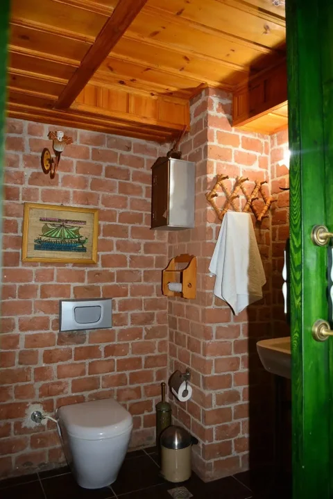 Айвалык: Cunda Zehra Teyzenin Evi