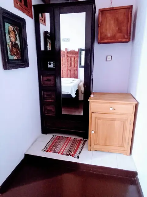 Айвалык: Cunda Zehra Teyzenin Evi