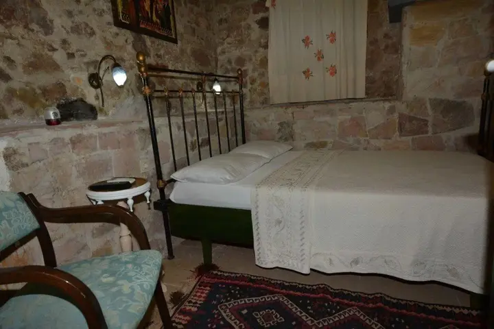Айвалык: Cunda Zehra Teyzenin Evi