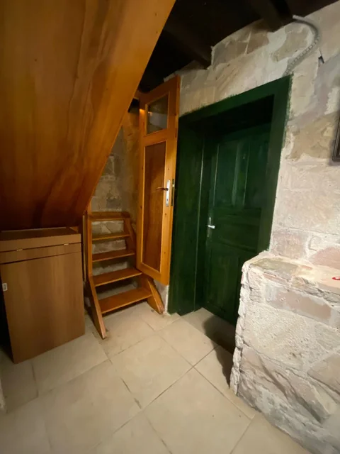 Айвалык: Cunda Zehra Teyzenin Evi