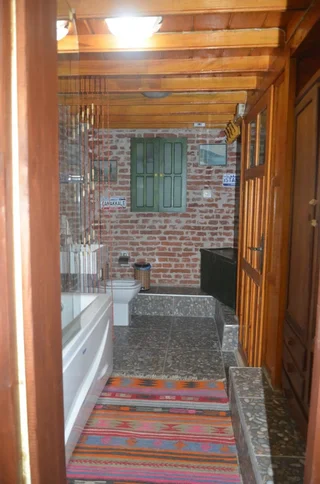 Айвалык: Cunda Zehra Teyzenin Evi