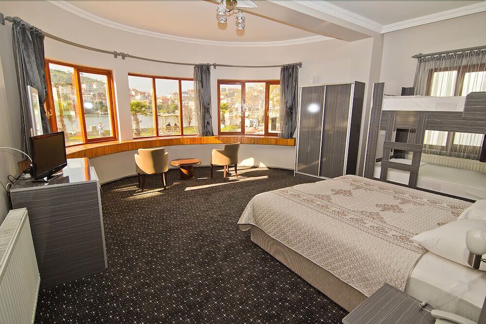 Бартын: Ozgun Otel