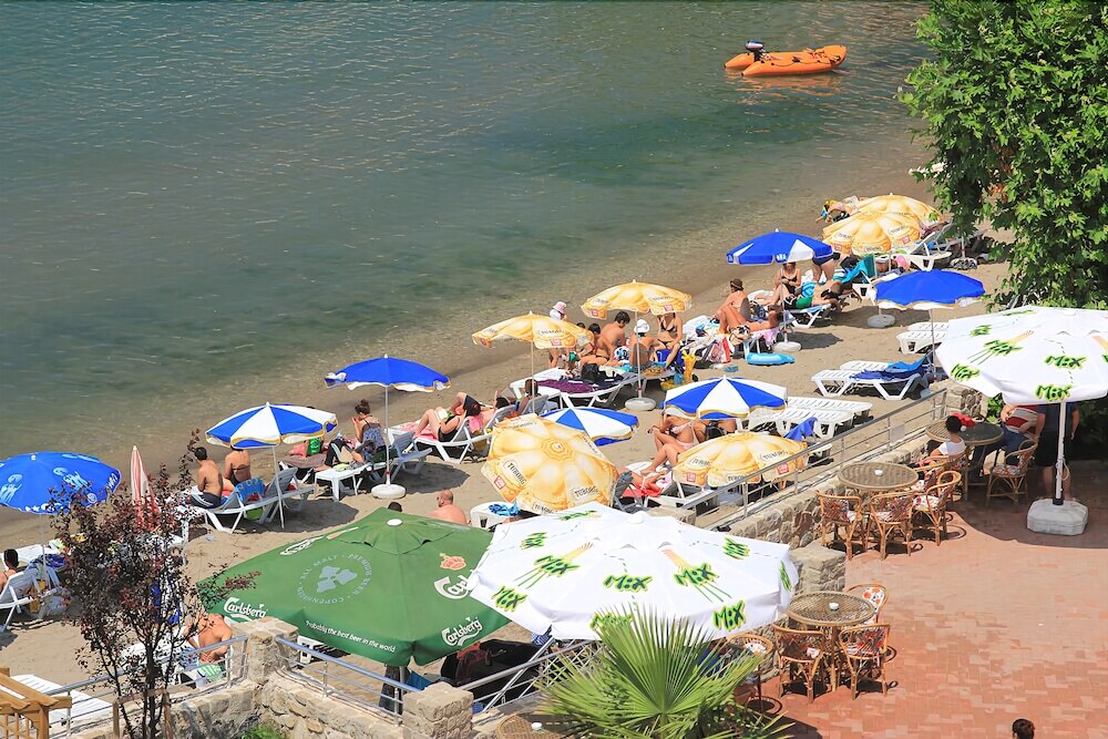 Бартын: Ozgun Otel