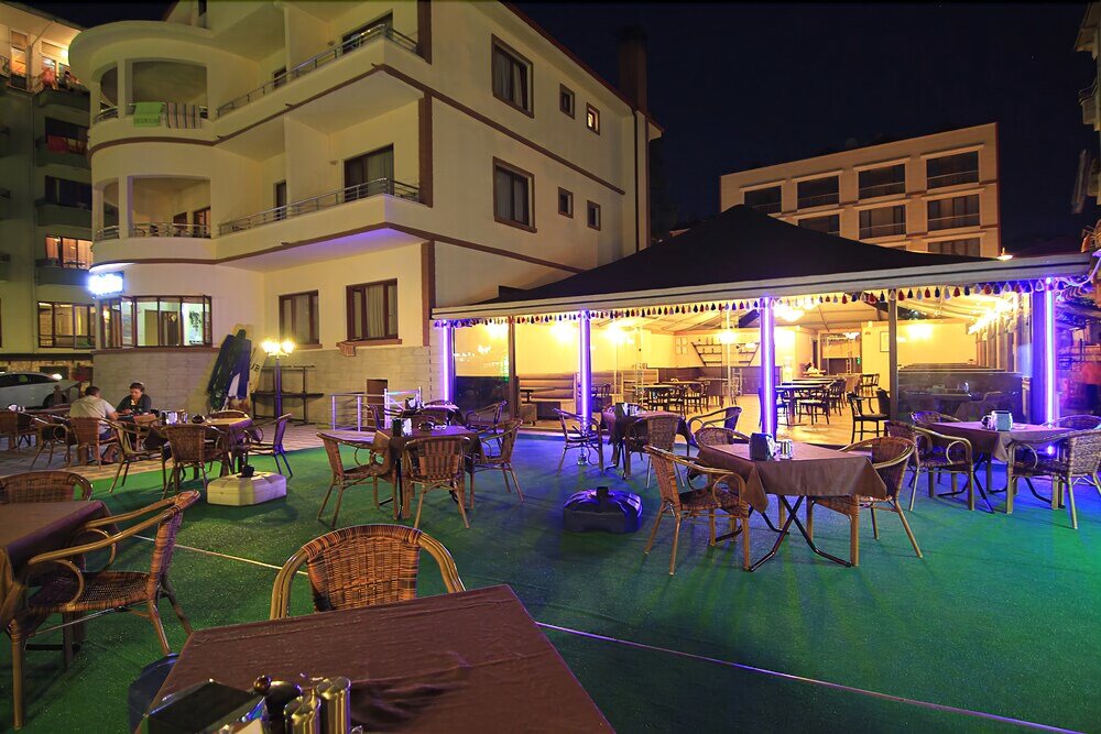Бартын: Ozgun Otel