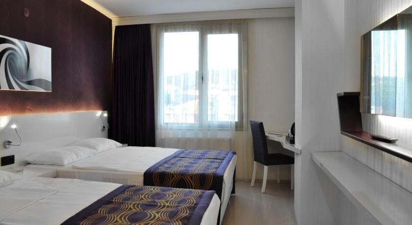 Дикили: Etap Altinel Hotel Aliaga