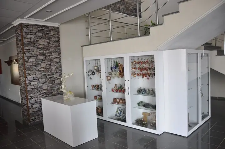 Гузеляли: Canakkale Uygulama Oteli