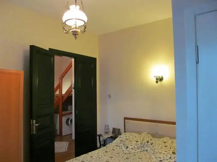 Бююкада: Orhan Kutbay'in Evi Turyolu Cafe Pansiyon