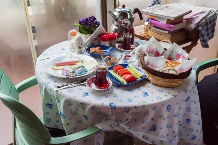 Бююкада: Orhan Kutbay'in Evi Turyolu Cafe Pansiyon