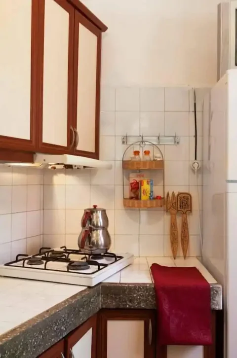 Бююкада: Orhan Kutbay'in Evi Turyolu Cafe Pansiyon
