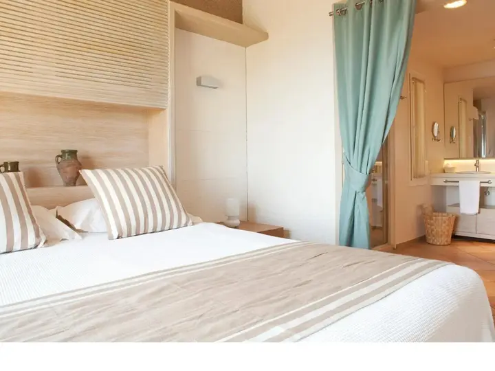 Кумлюбюк: Dionysos Hotel