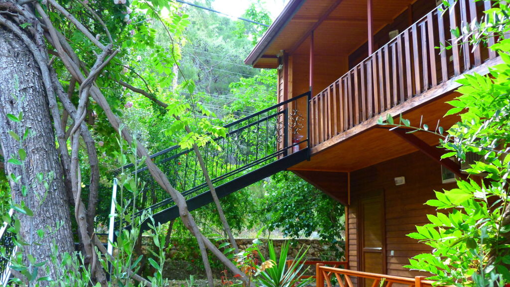 Чиралы: Cirali Simge Holiday Houses