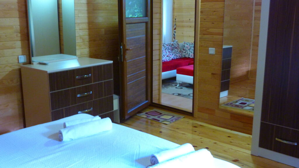 Чиралы: Cirali Simge Holiday Houses