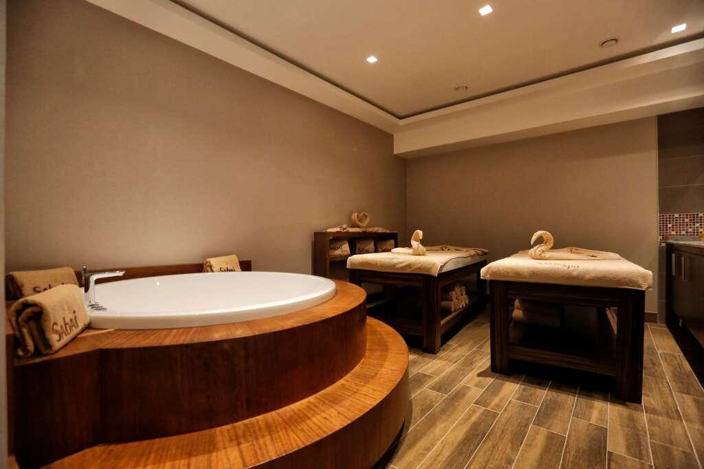 Измир: Best Western Premier Karsiyaka Convention & Spa Hotel