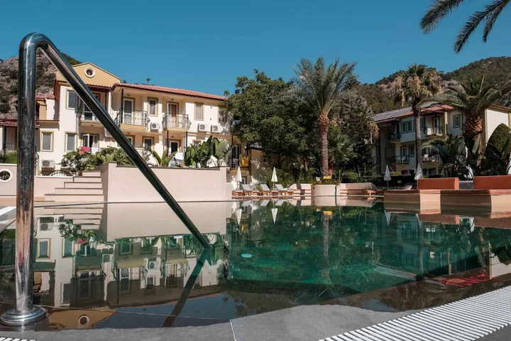 Фетхие: Hotel Karbelsun