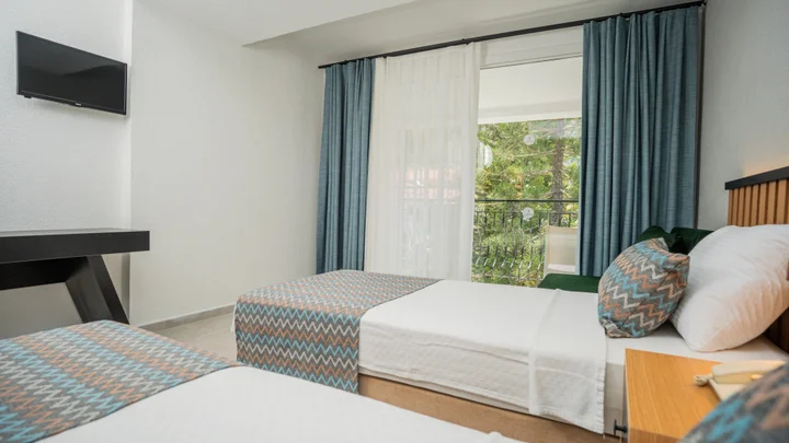 Фетхие: Hotel Karbelsun
