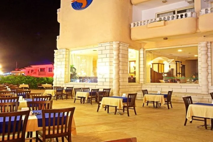 Мармарис: Hotel Selen