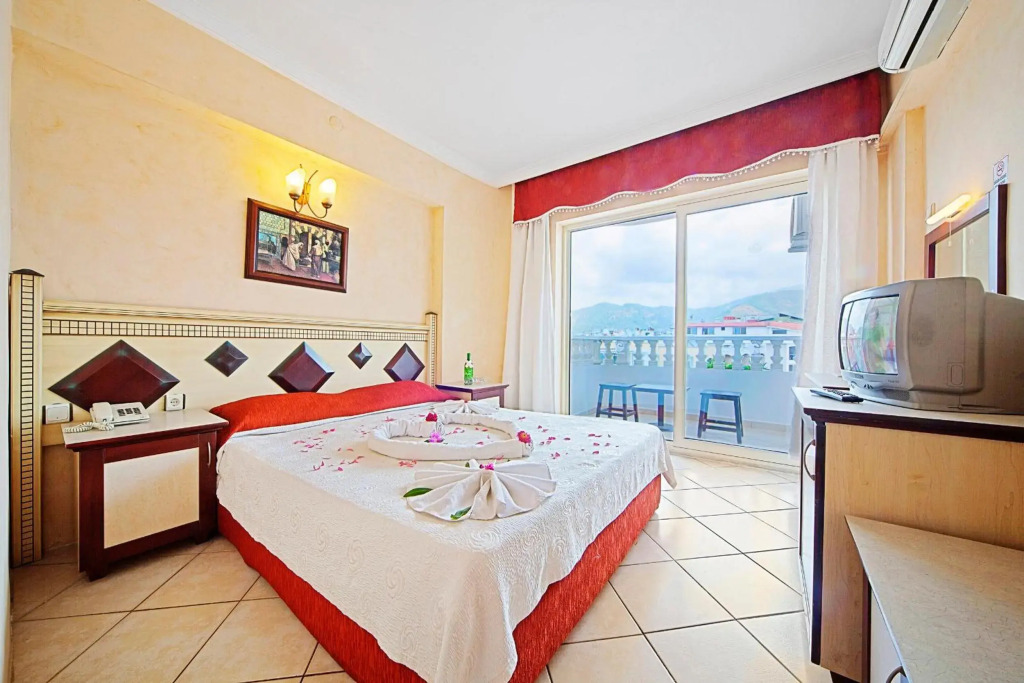 Мармарис: Hotel Selen