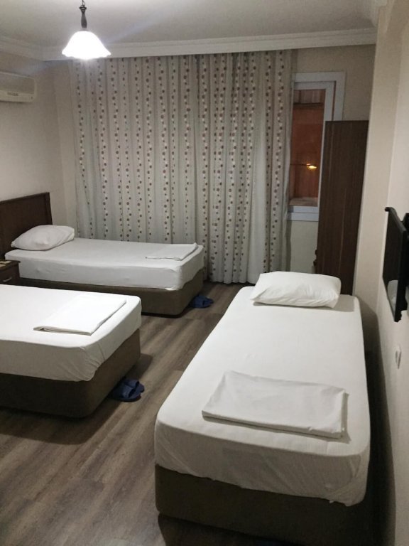 Мерсин: Demirbas Hotel