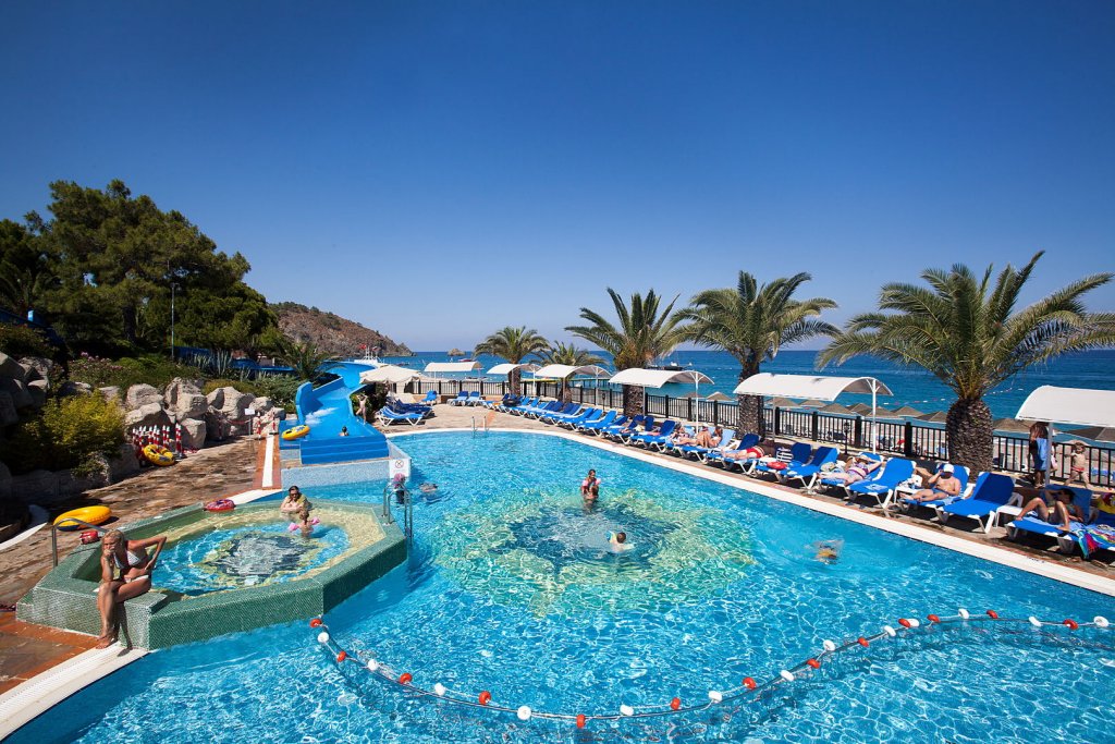 Кемер: Отель Pirate's Beach Club - Ultra All Inclusive