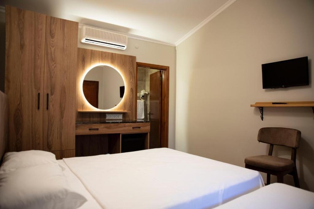 Сайл: Fener Motel