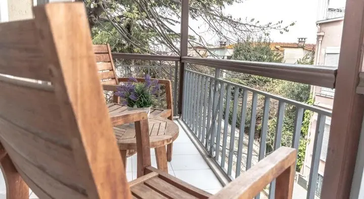 Бююкада: Büyükada Apart Hotel - Yeni Apart