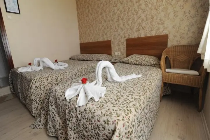Кушадасы: Hotel Ogerim