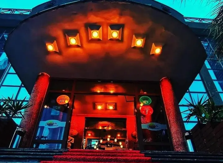 Дикили: Aterna Hotel