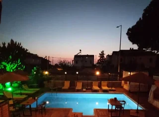 Дикили: Aterna Hotel
